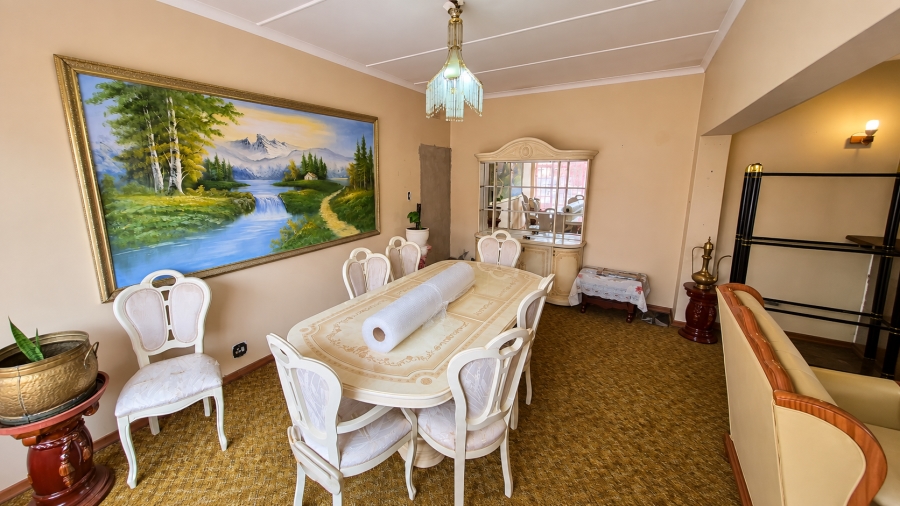 5 Bedroom Property for Sale in Meiringspark North West
